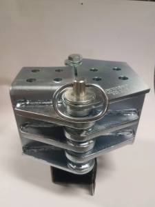 TRAILER ACCESSORIES - HINGE